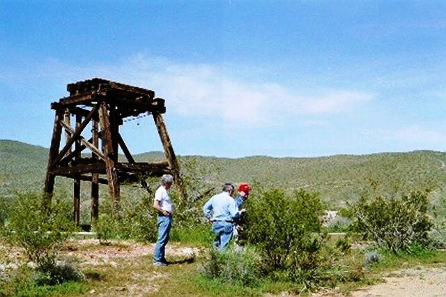 Yellow Aster Mine framing 